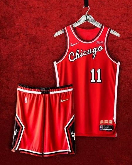 Chicago Bulls M. Jordan Jersey Set